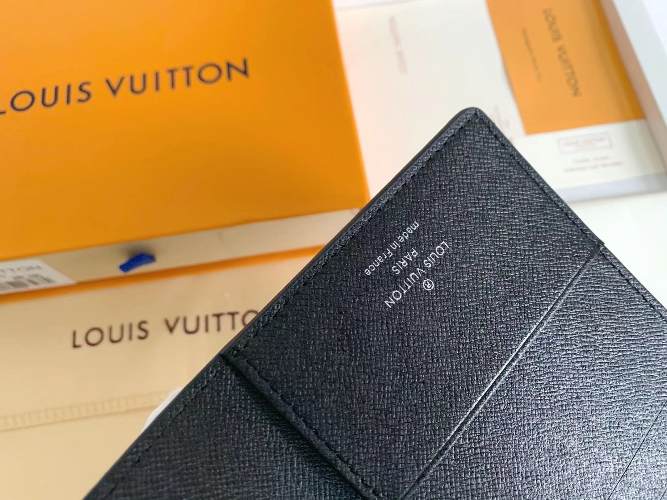 AE300B Popular  leather wallets