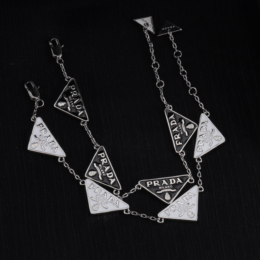 1XPD595K  Popular Bracelets