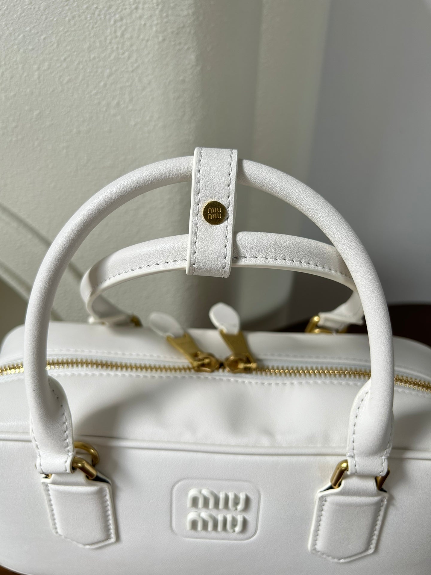B1P46A155 Popular leather bags