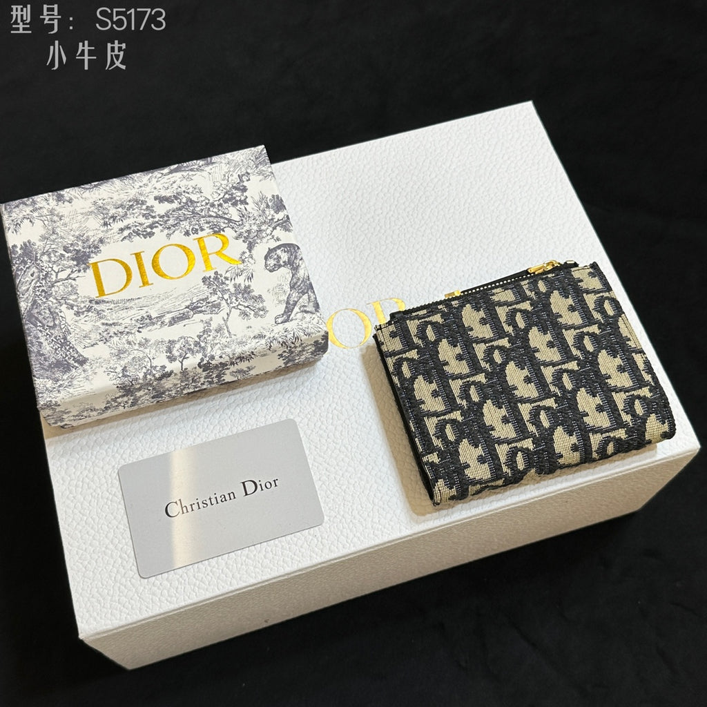 15RD134B Popular Wallets