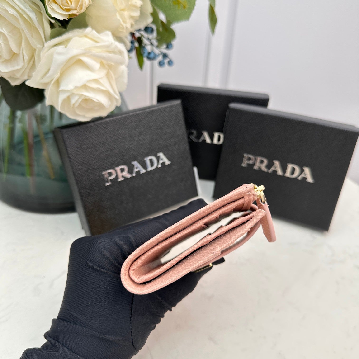 136PP2B Popular card holder