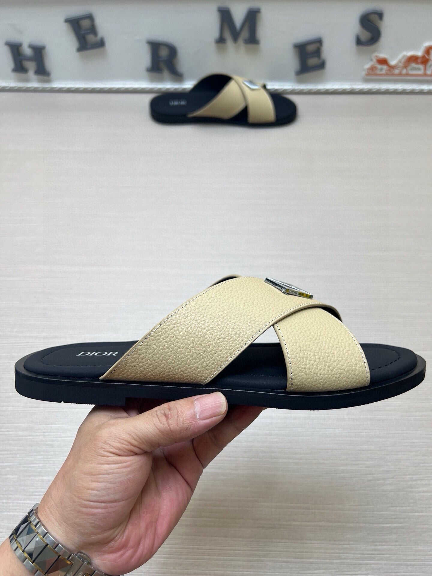 535ZD307Z Popular Slippers