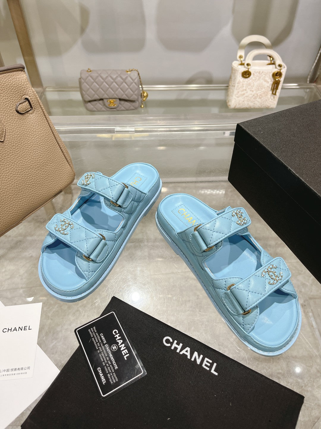 245RC7Z Popular leather shoes