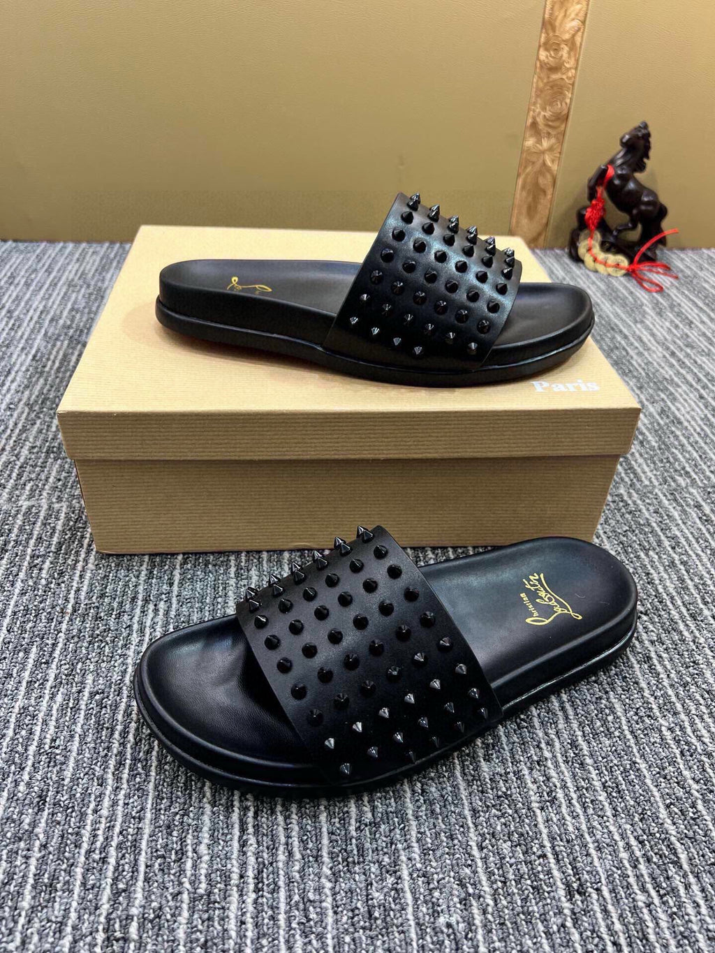 54A126Z Popular slippers