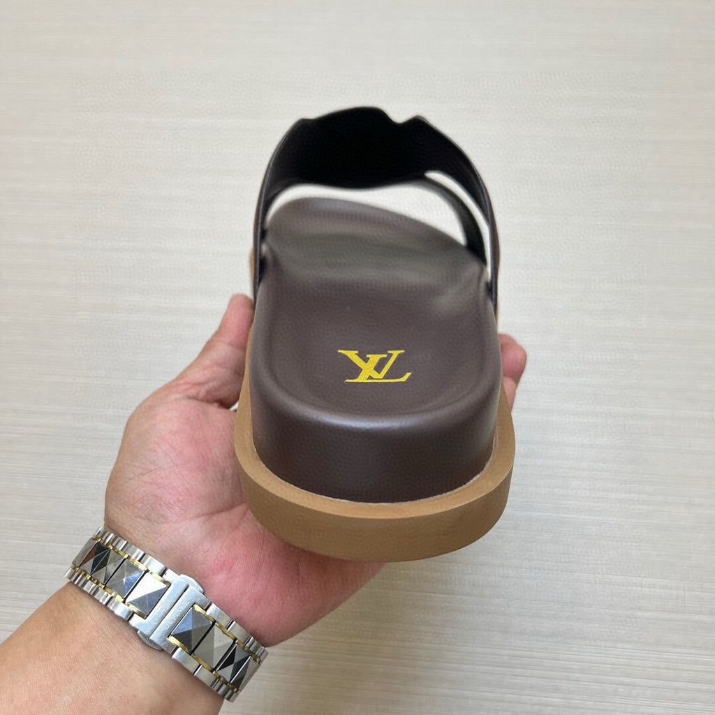 5LE229Z Popular Slippers