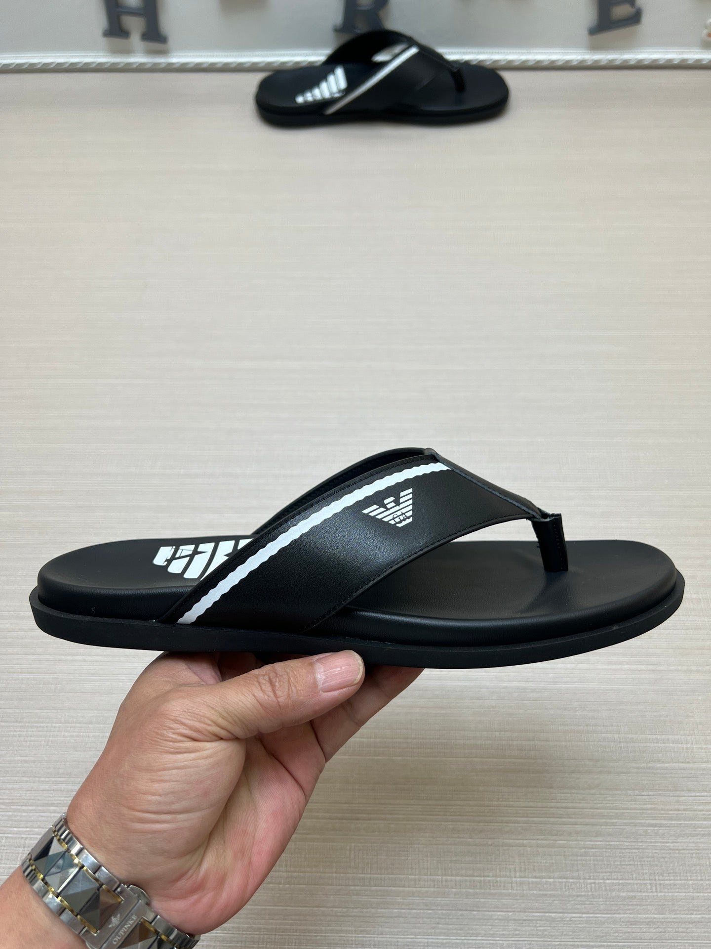 54A102Z Popular slippers