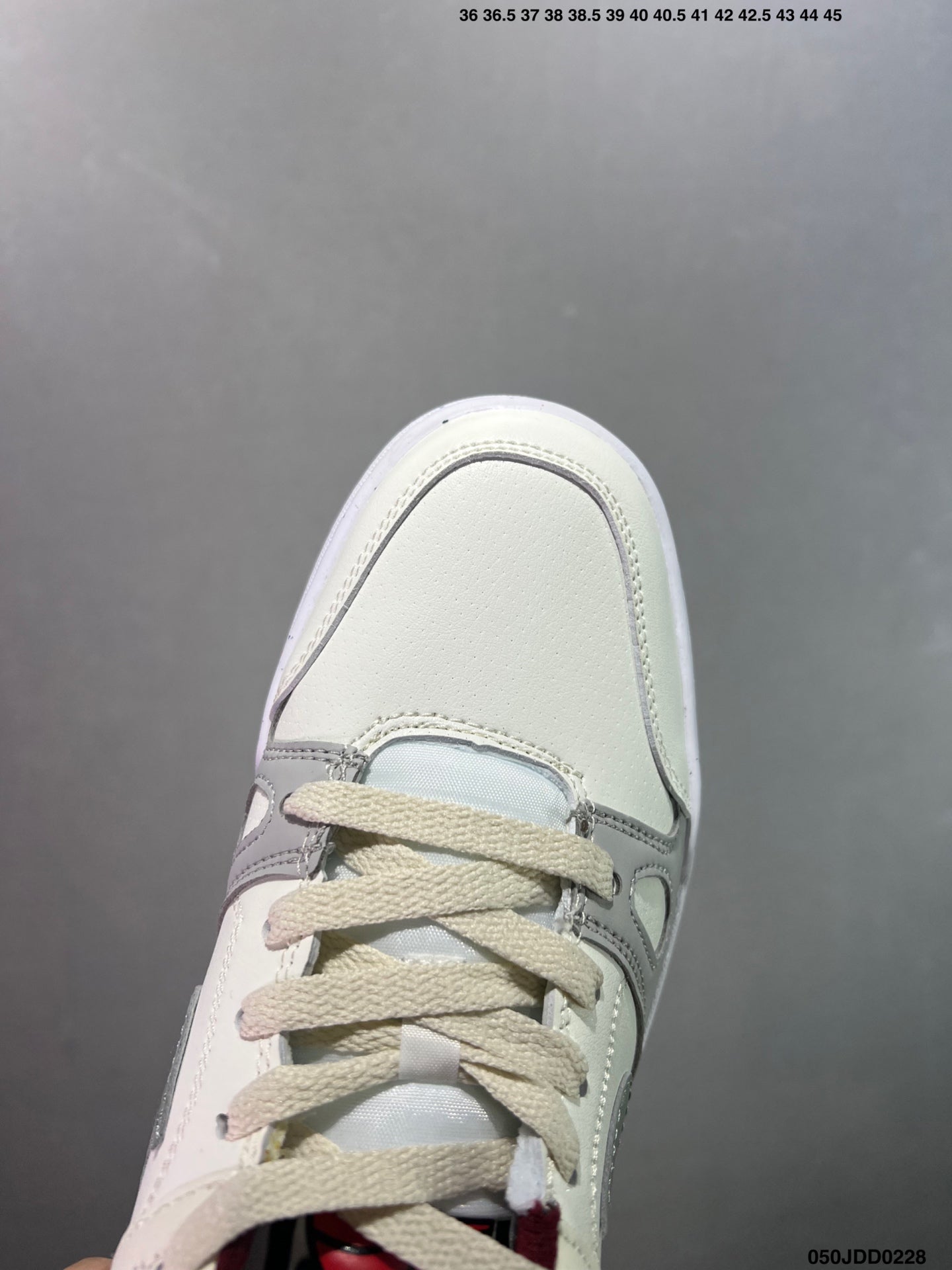 435ZA65Z Popular shoes (No box)