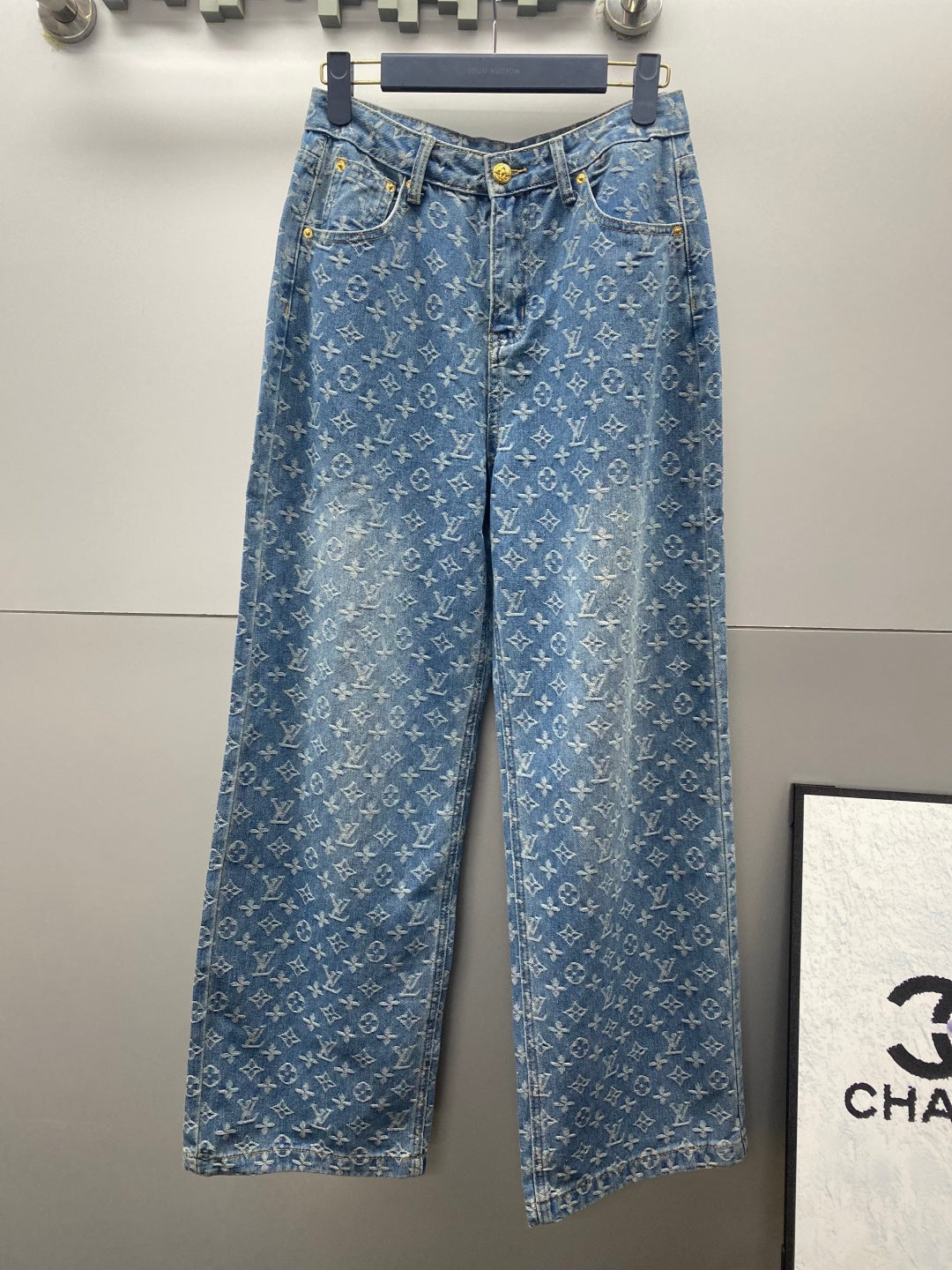 256XE63U Popular Pants fashion jeans