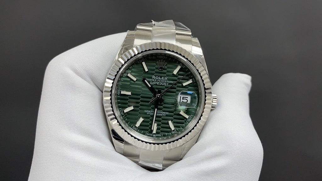 136RL9L Popular Watches