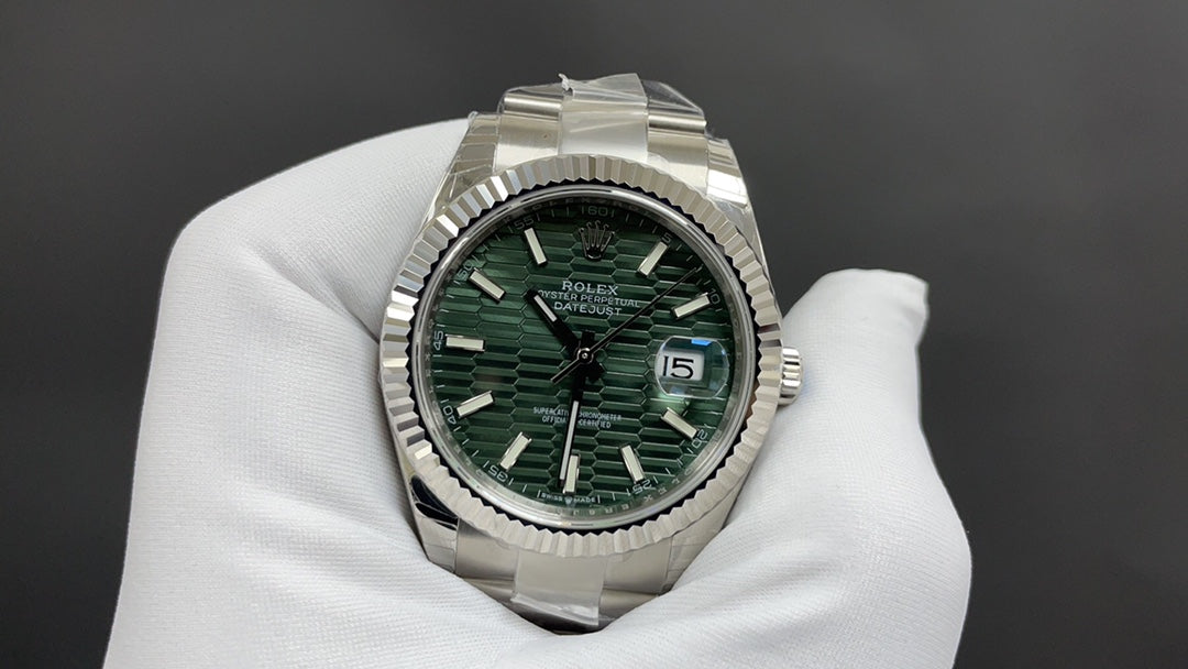136RL9L Popular Watches