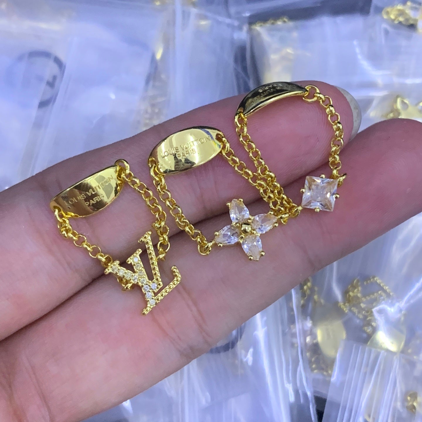 175QE14J  Popular   Rings