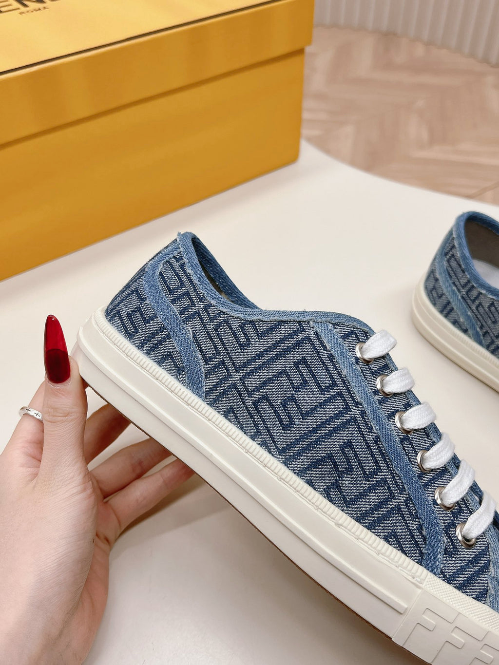 2105QF423Z Popular high-quality Shoes
