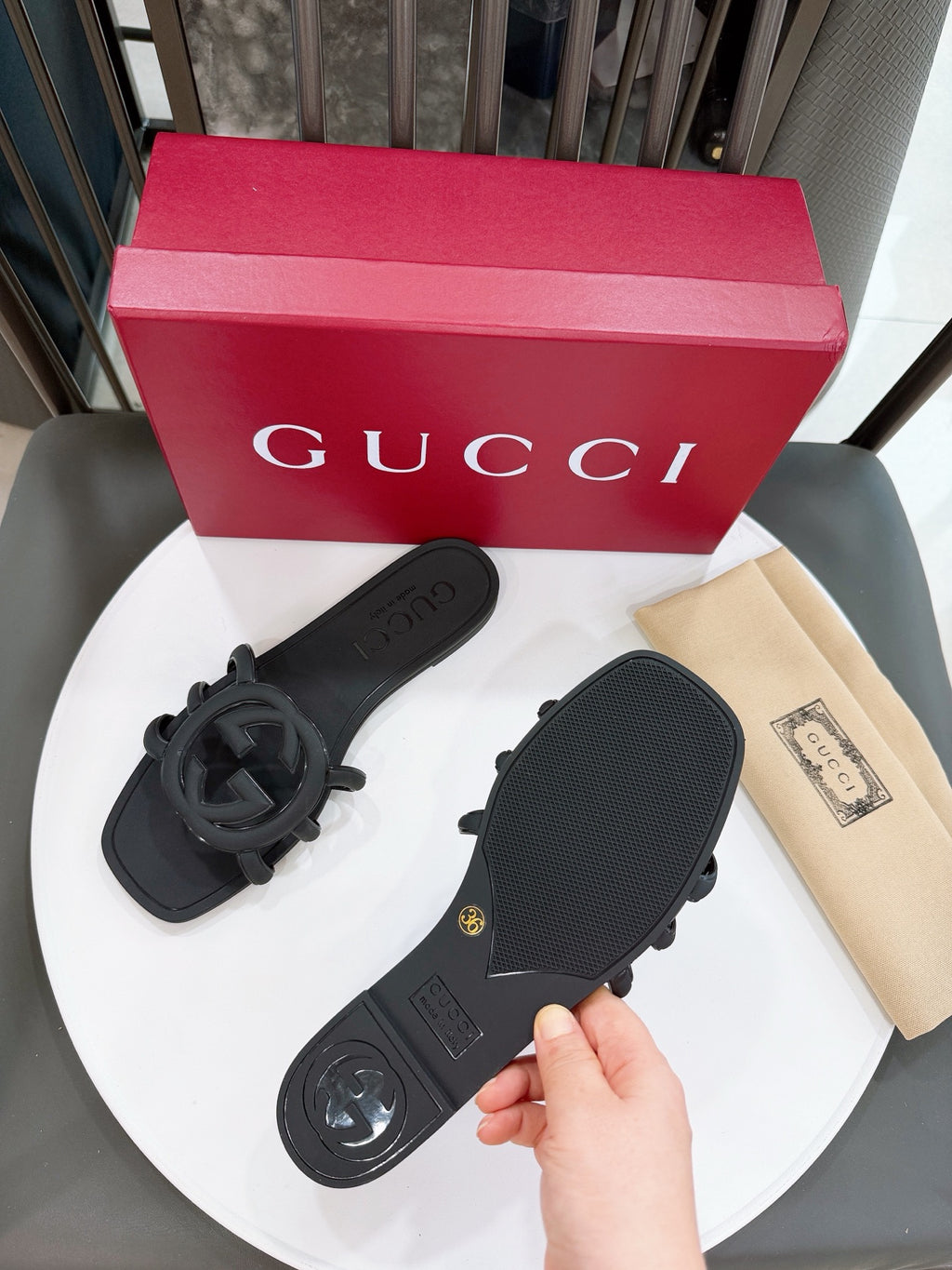 Z2X66B60  Popular high-quality slippers