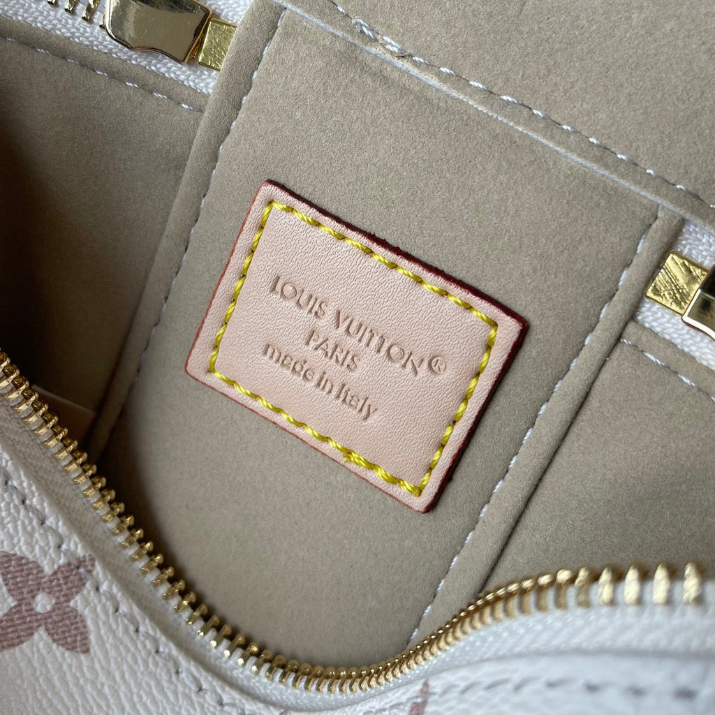 156NE20B Popular leather bag