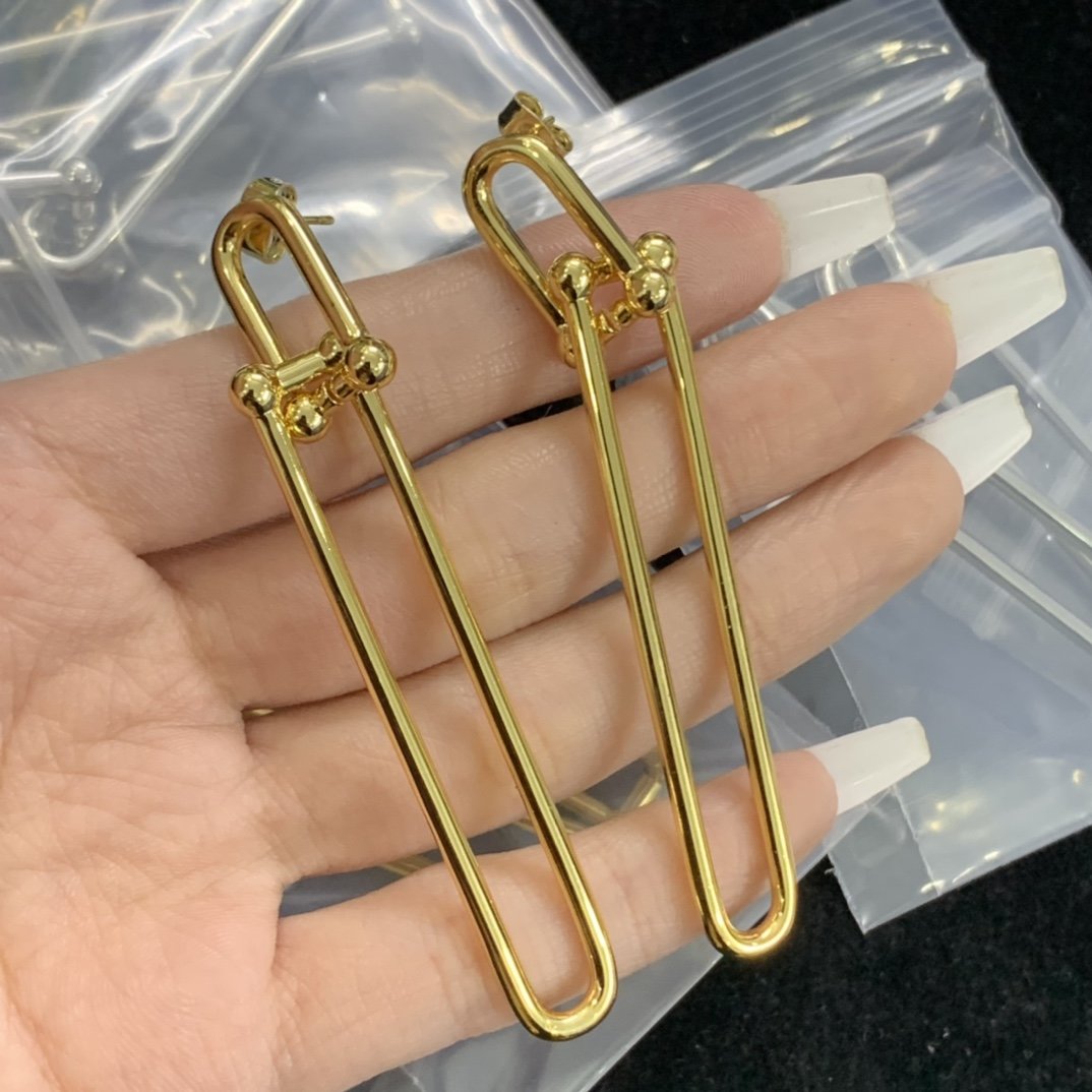 8XT33X  Popular     Earring Bracelets Necklaces