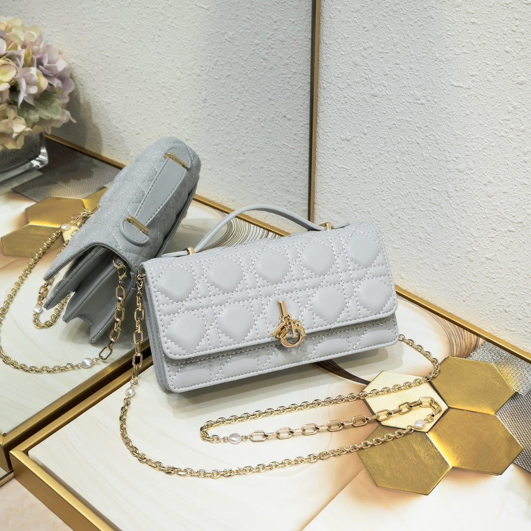 136ND29B Popular leather bag