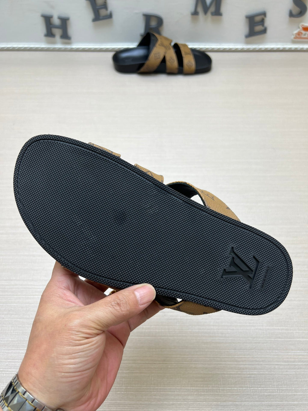 54E89Z Popular slippers