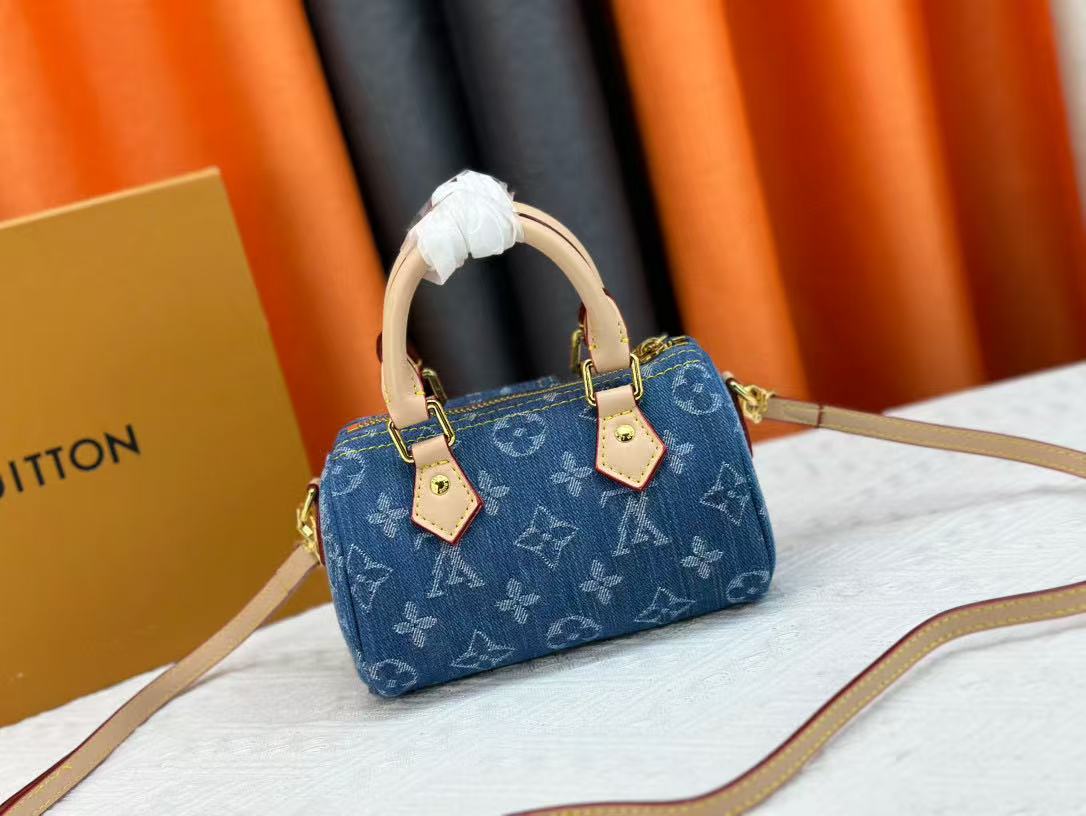 185NE22B Popular   Cowboy bag