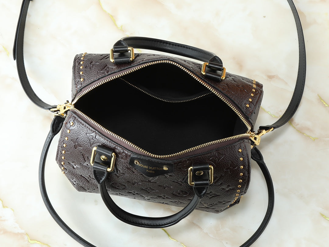 15RE52B  Popular   leather bag