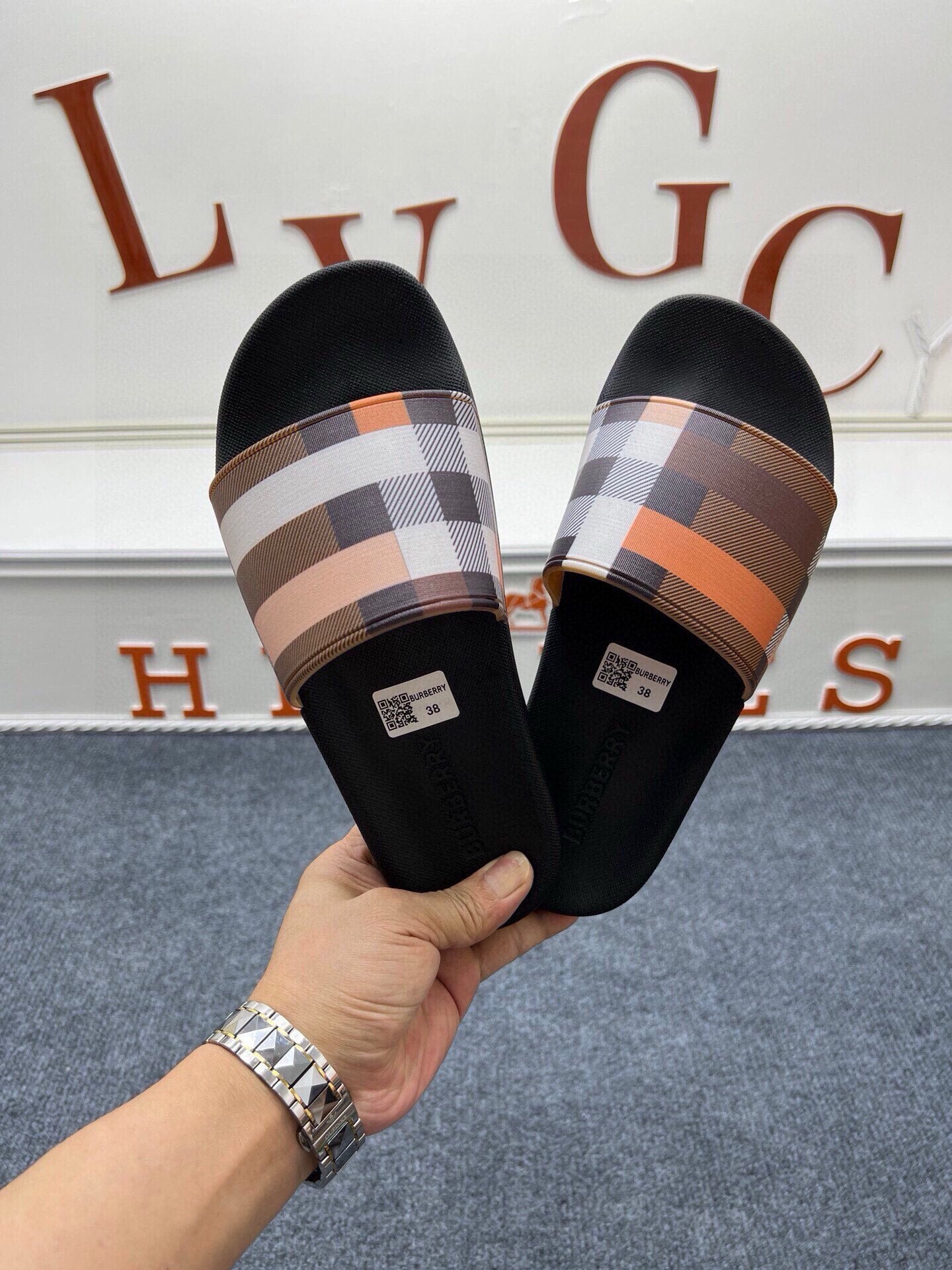 535ZR252Z Popular Slippers