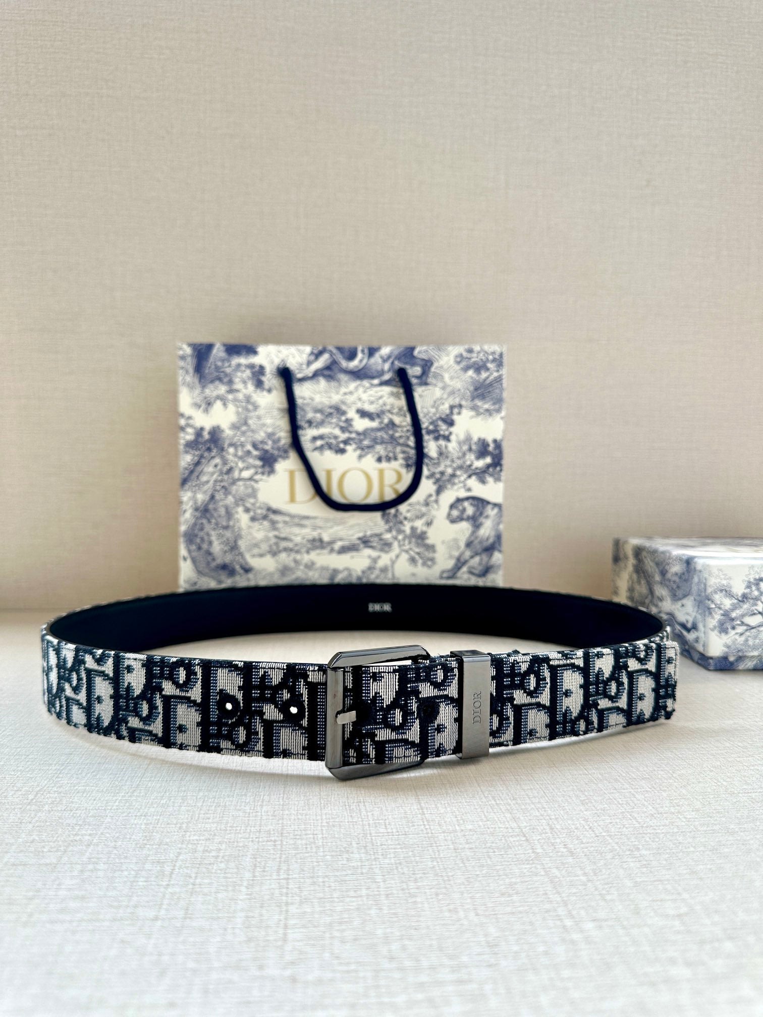 1115QD26P Popular High quality belt With full package