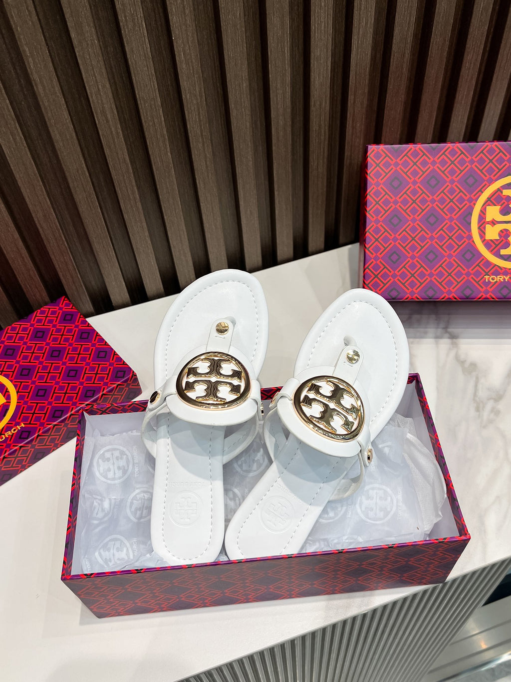255QA34Z Popular leather shoes