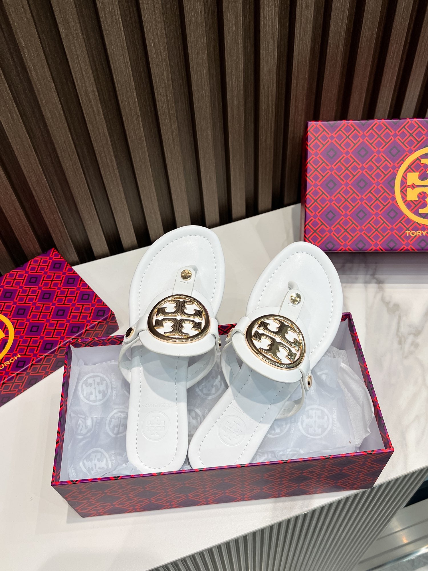 255QA34Z Popular leather shoes