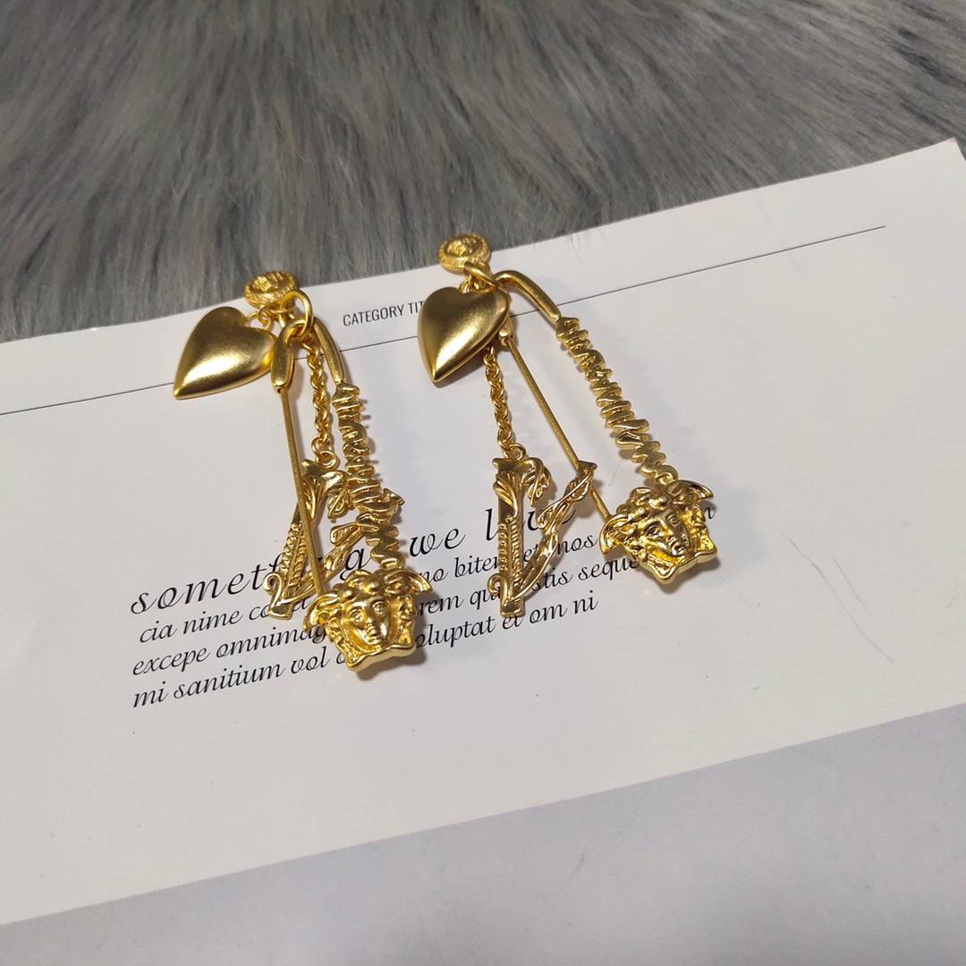 14V537E Popular  Earrings