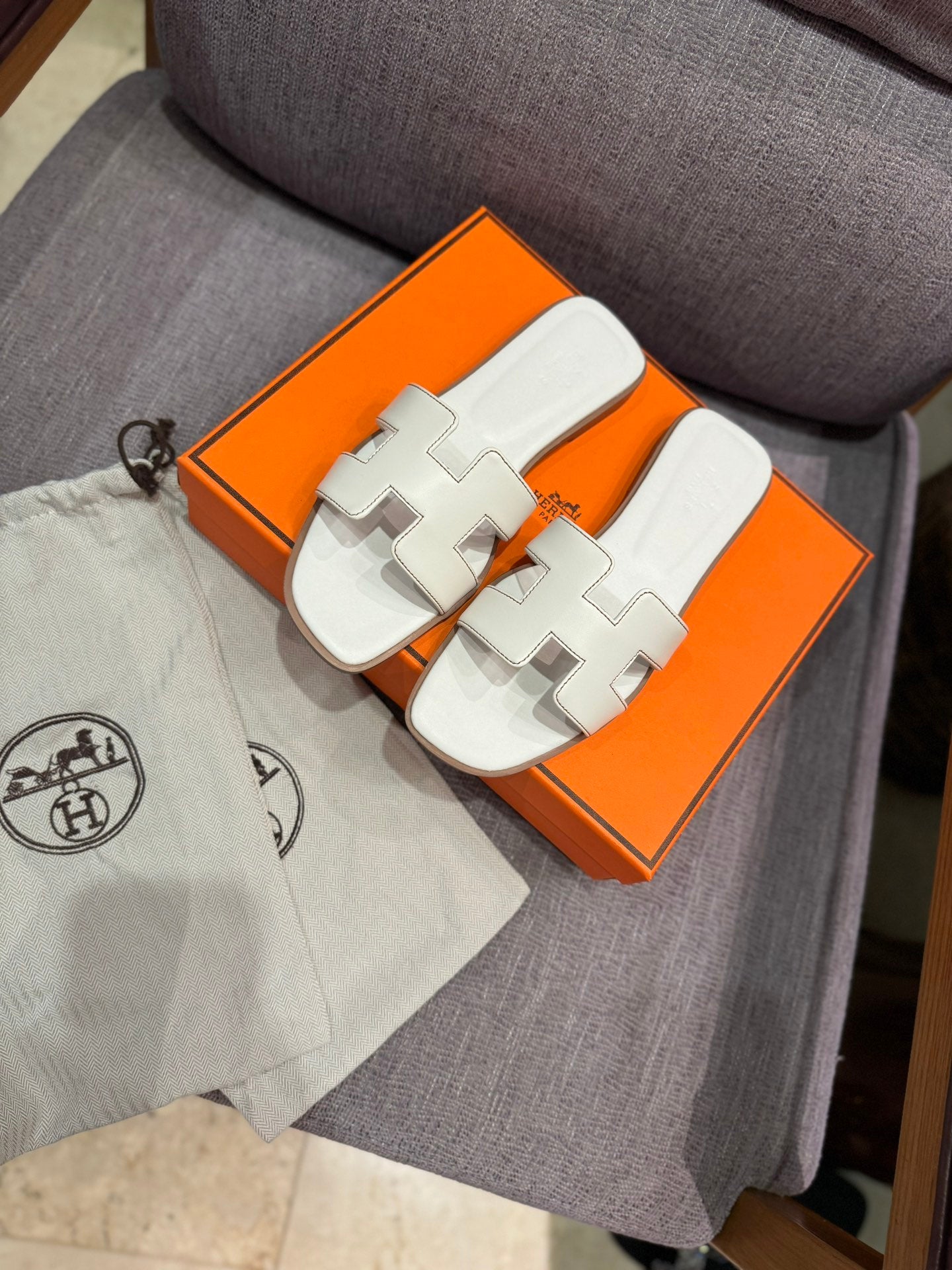 155ZH309Z Popular Slippers