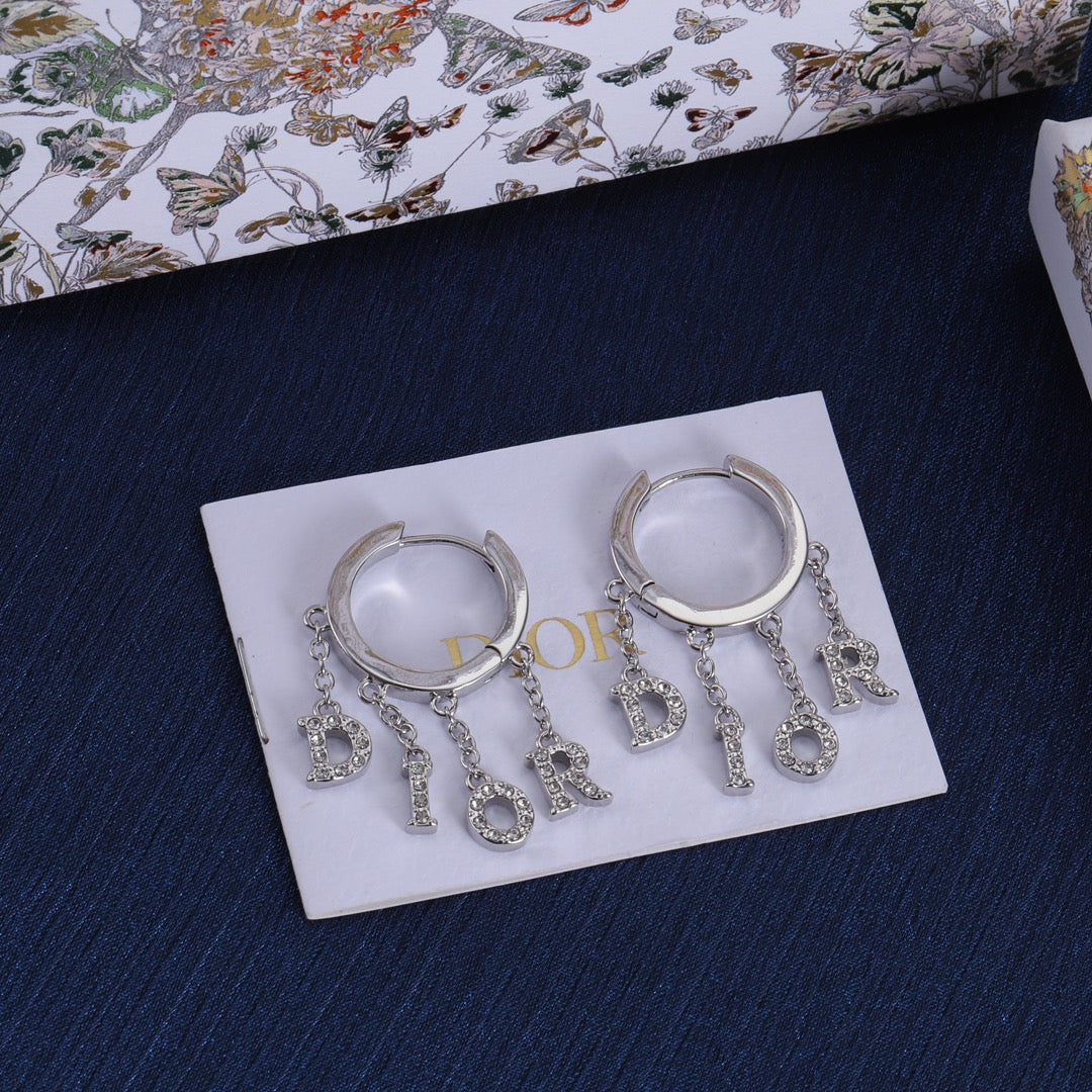 14D585E Popular  Earrings