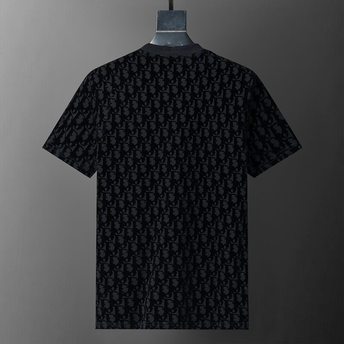 135RD116U  Popular shirt and shorts set