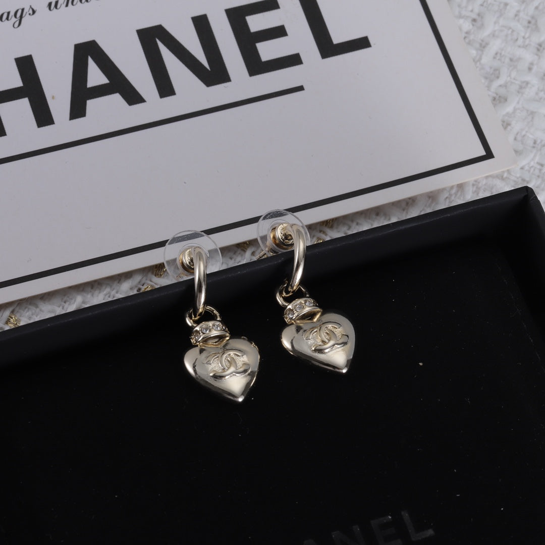 14C301E Popular Earrings