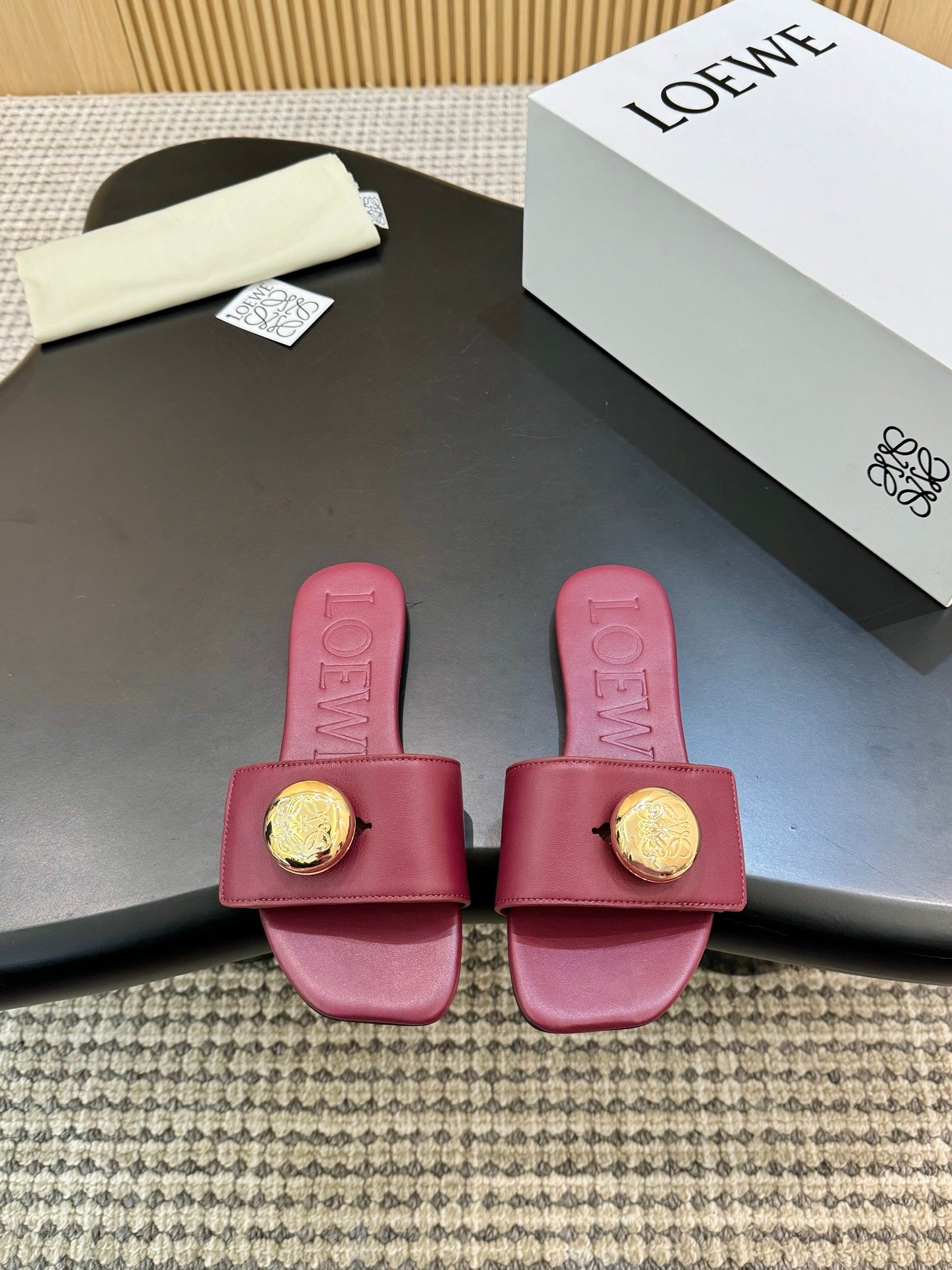 Z2X66V18 Popular high-quality leather Shoes