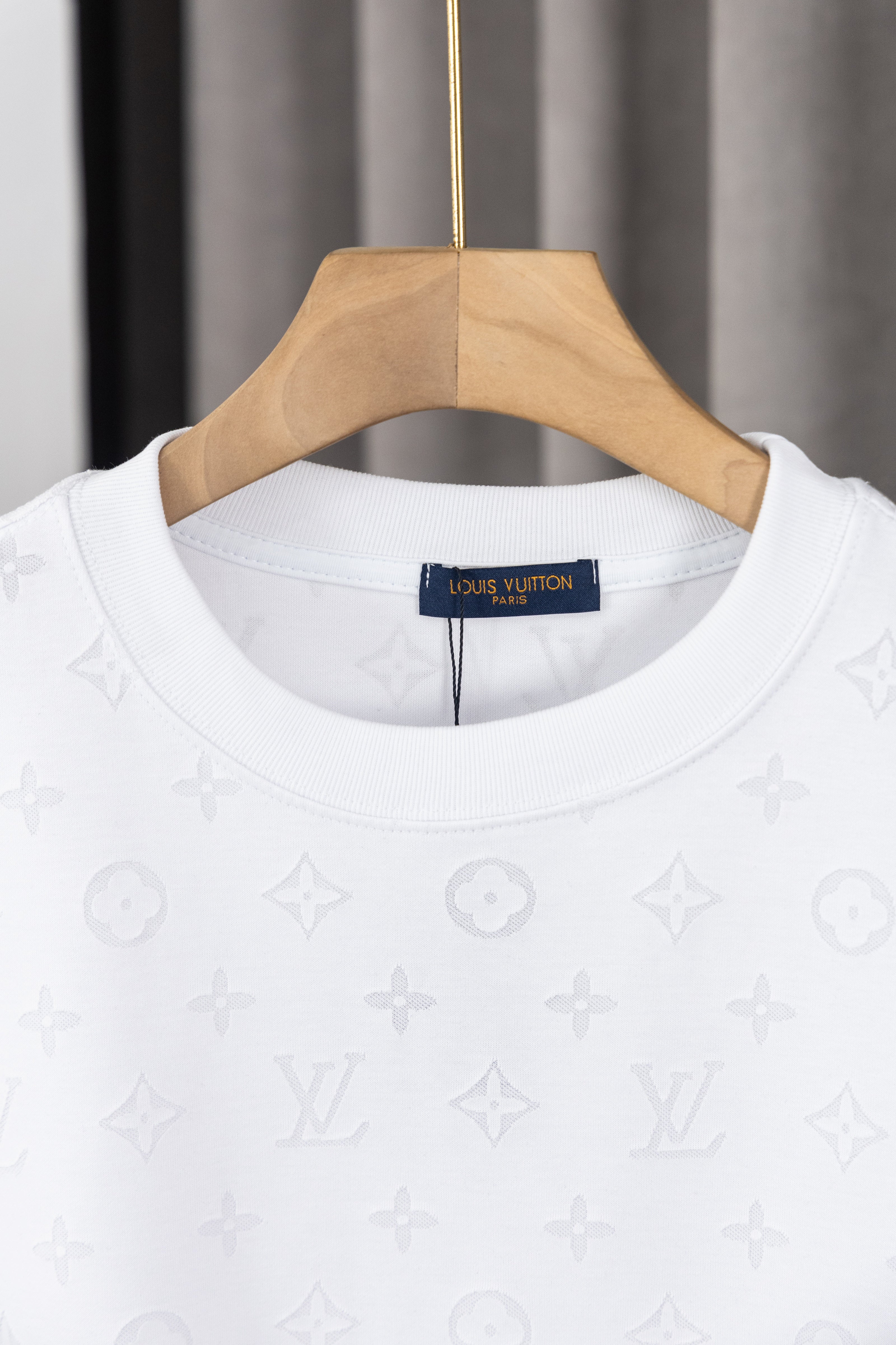36PE132U Popular T-shirts