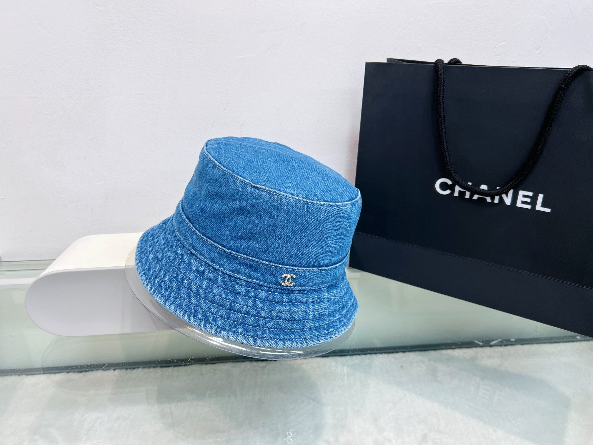 165NC20M Popular hats
