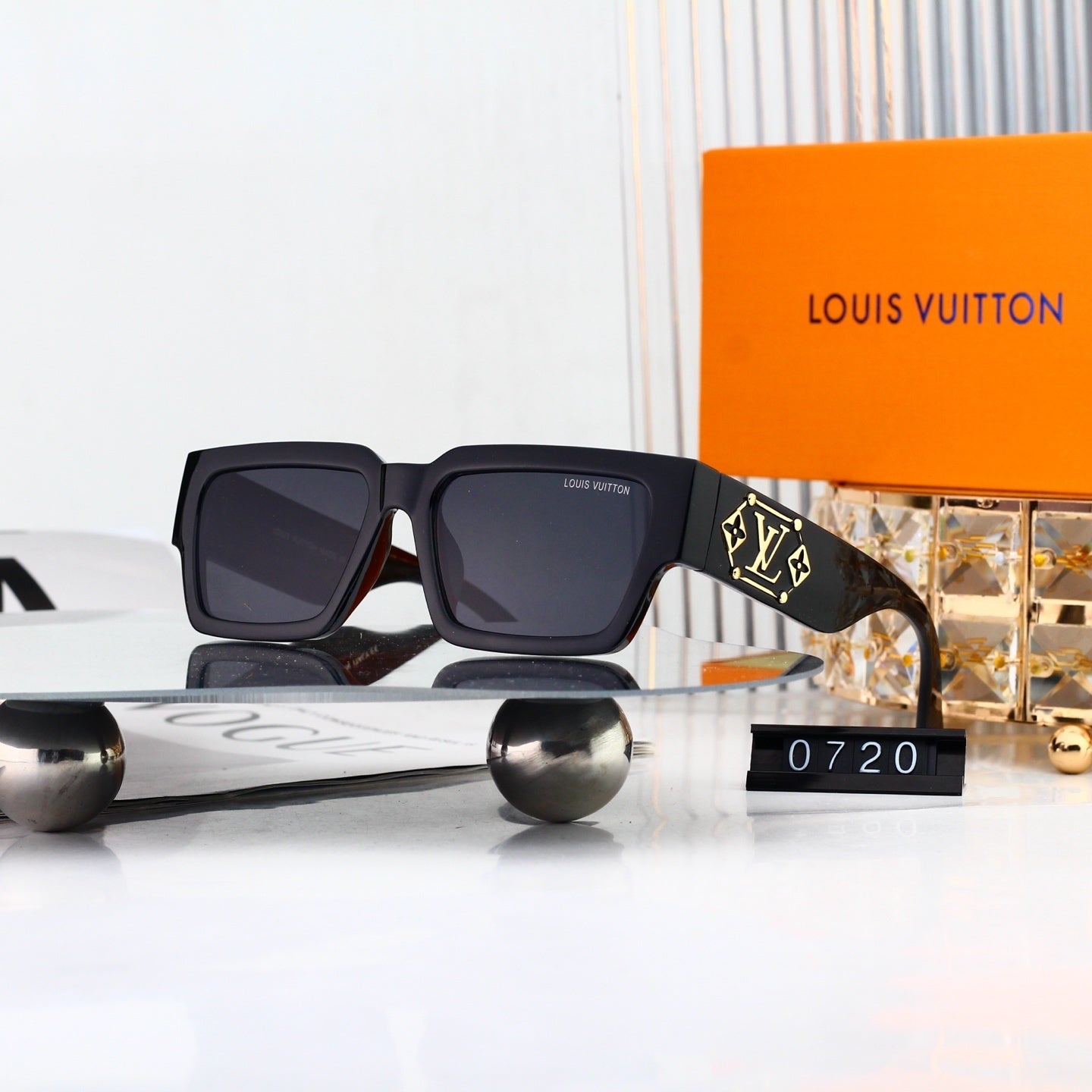 156PE9T Popular Sunglasses