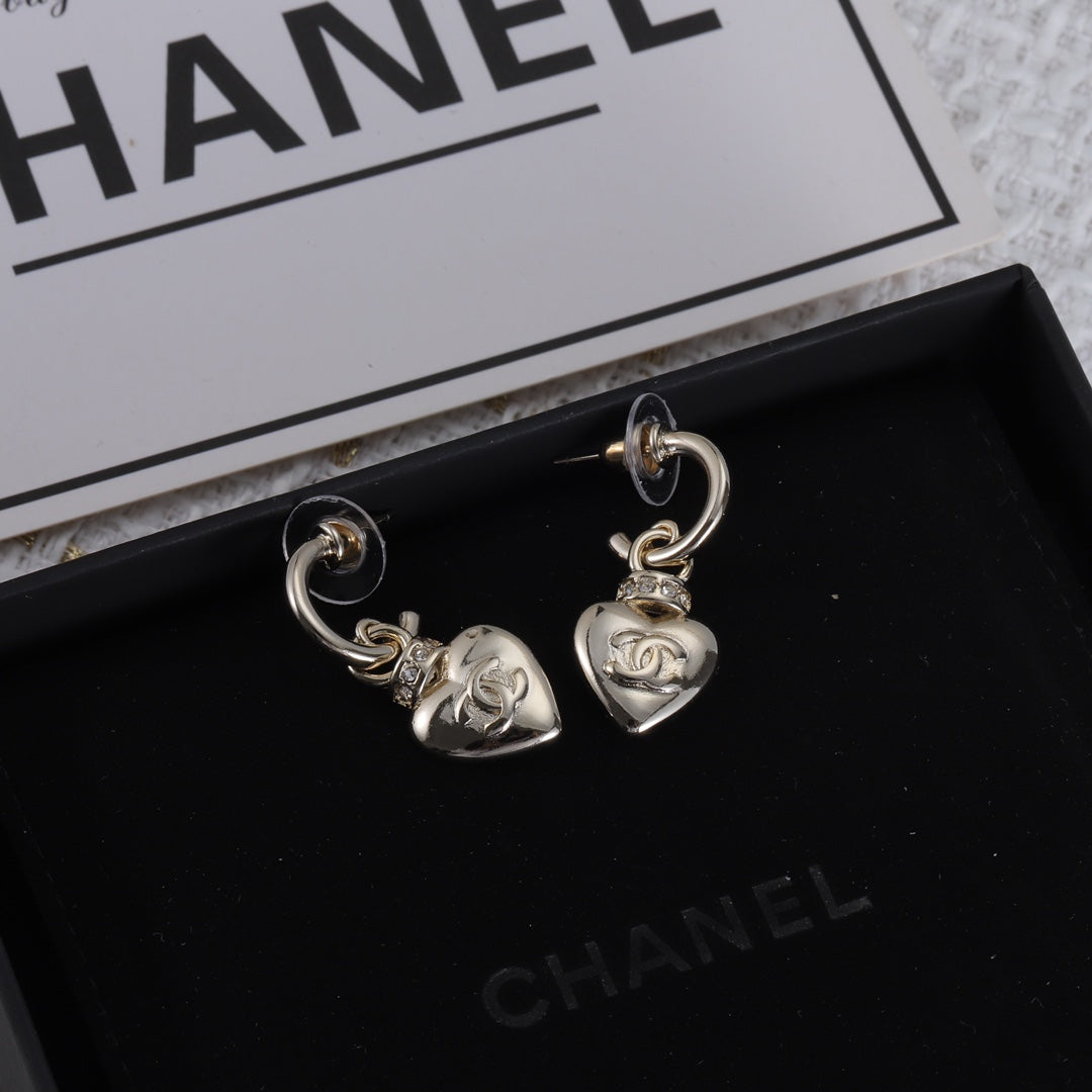 14C301E Popular Earrings