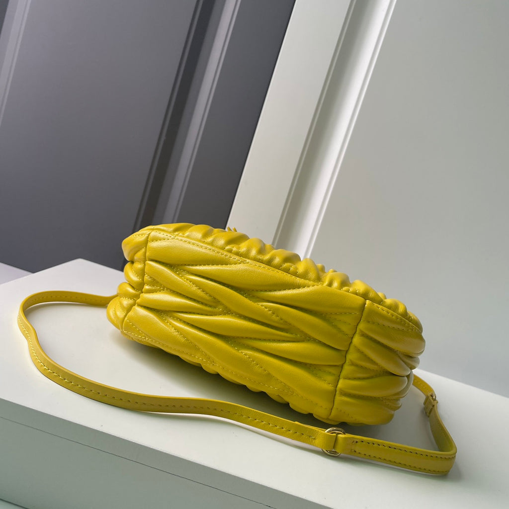 146PA116B Popular leather bag