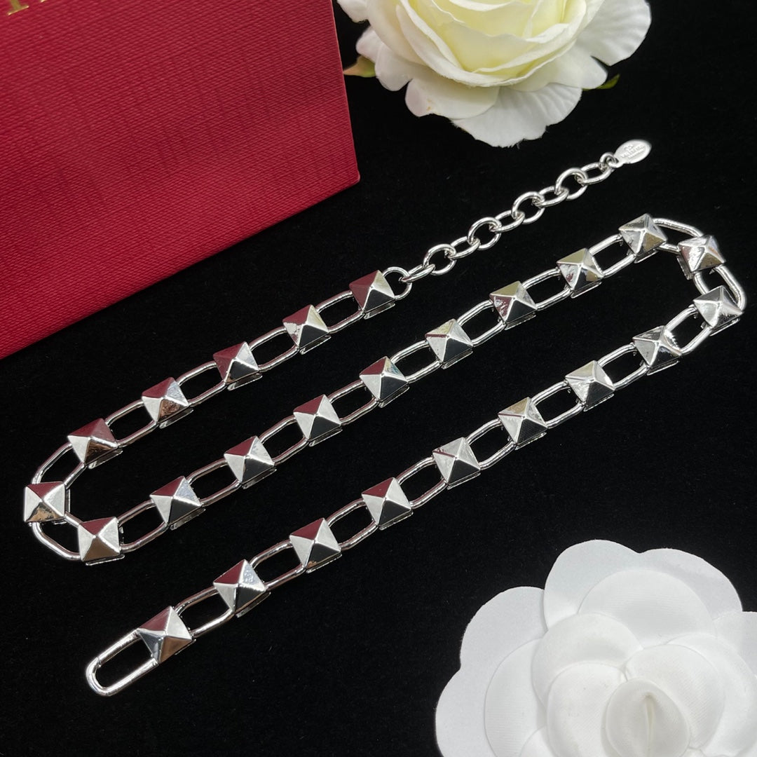 55QVL431X Popular Necklaces.Bracelet