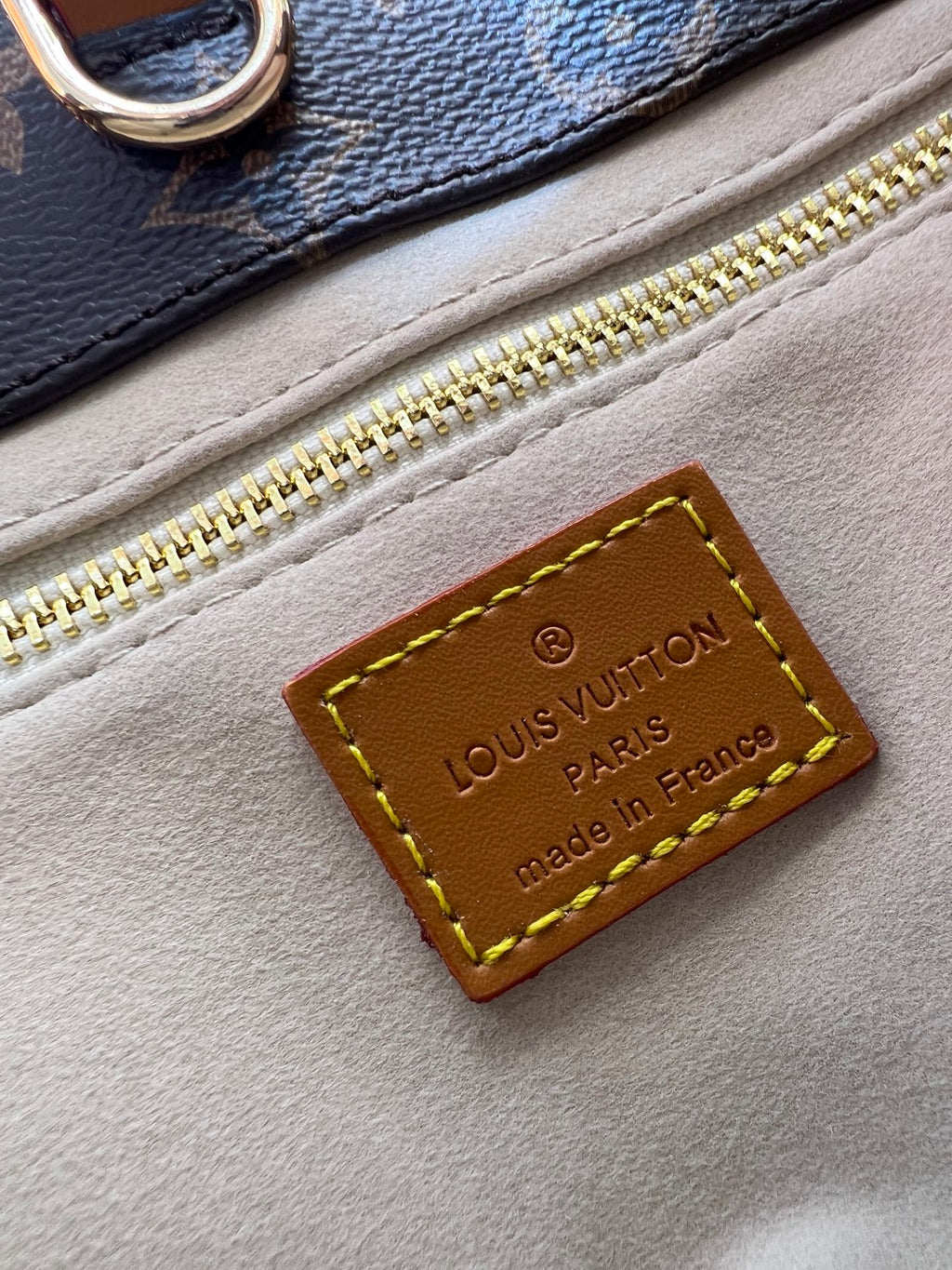 146PE48B Popular leather bag