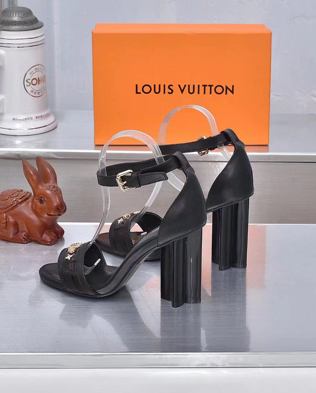 245RE31Z Popular leather  High heels