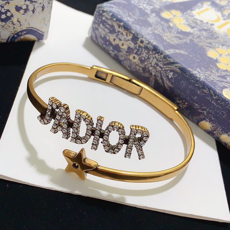 3D505K  Popular Bracelets