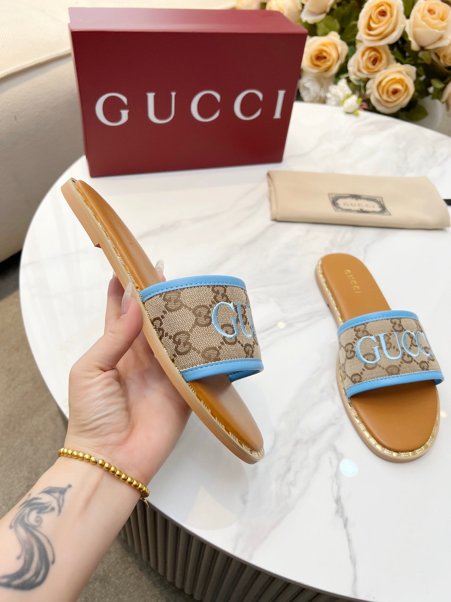 255QB29Z Popular Slippers