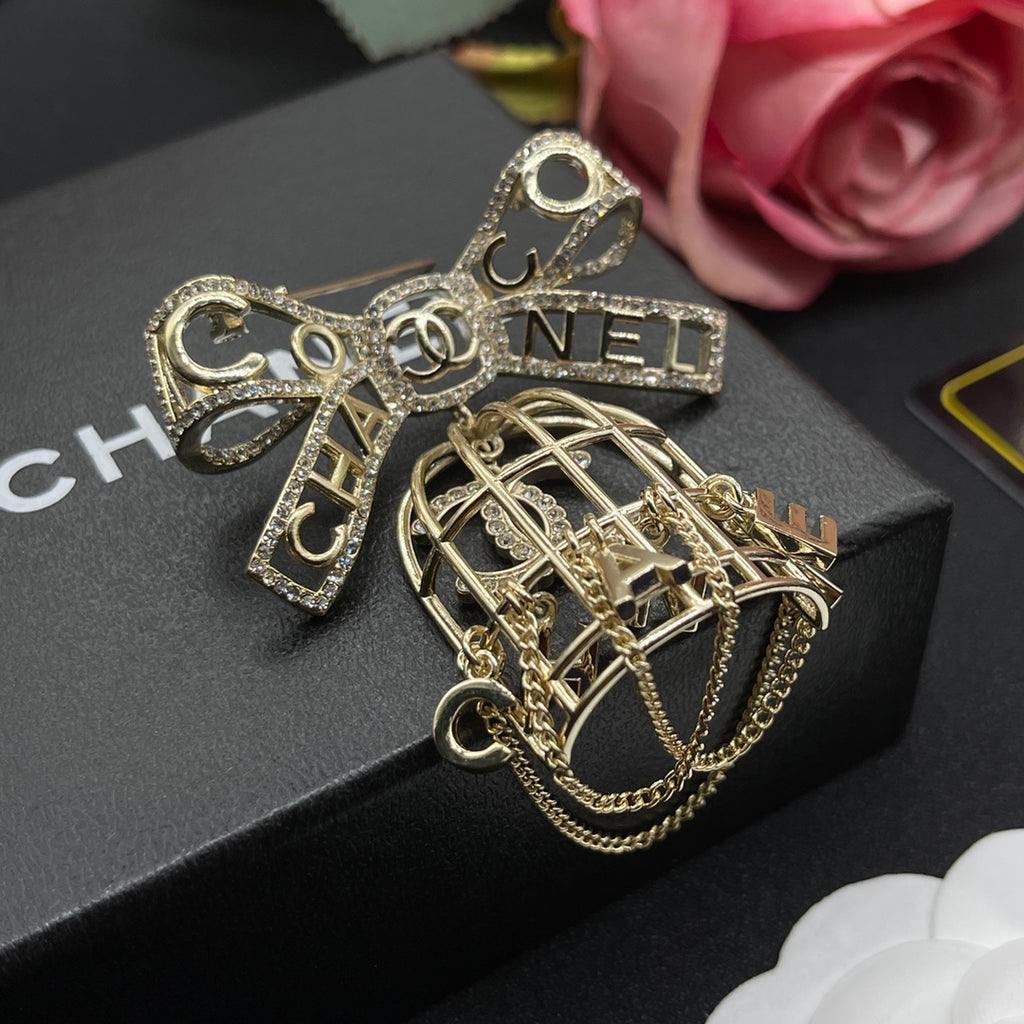 136NC36X Popular  Brooch