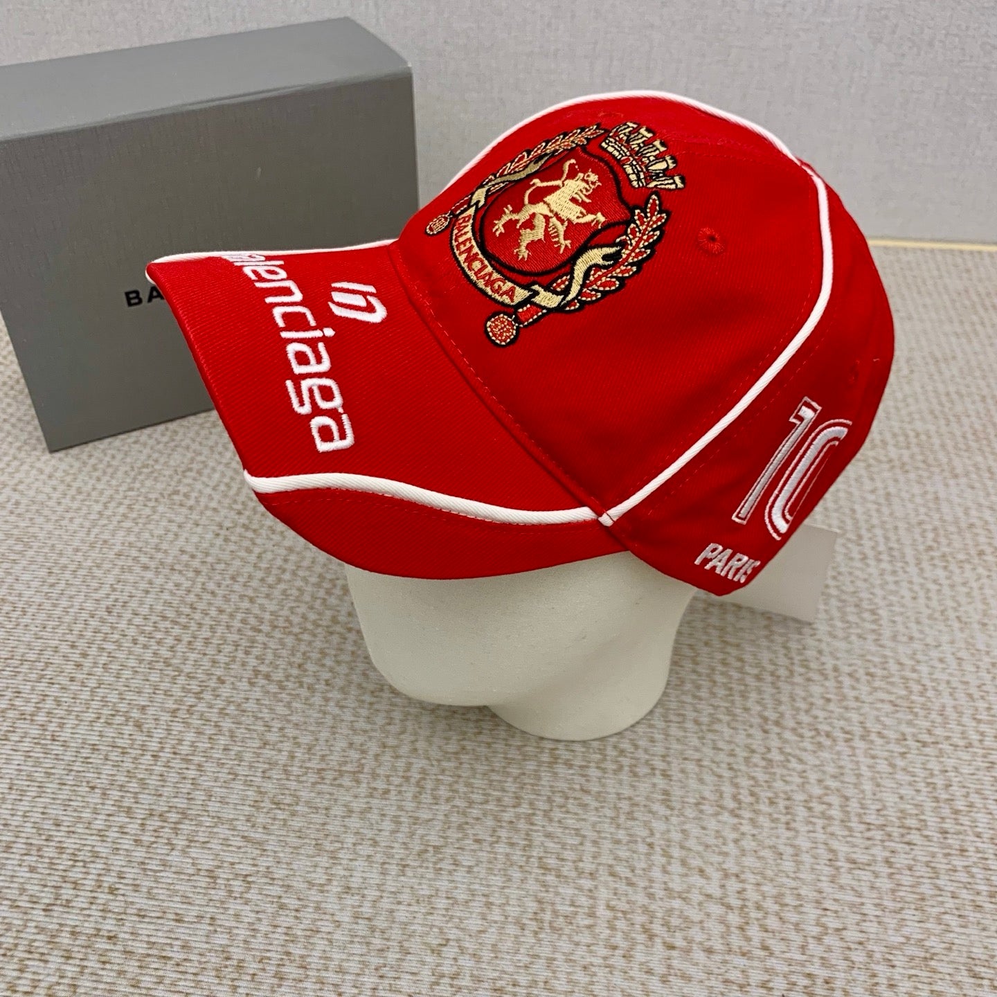145QJ49M Popular hats