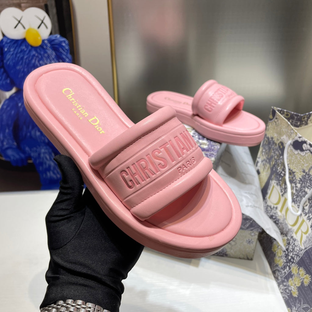 14D76Z Popular slippers