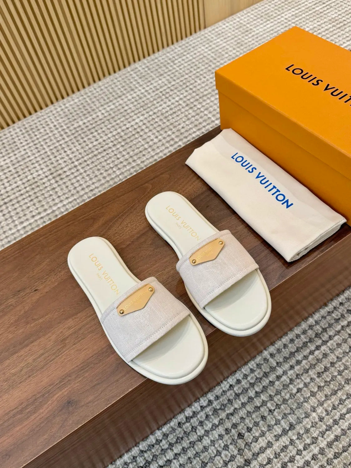 245RE3Z Popular high-quality shoes
