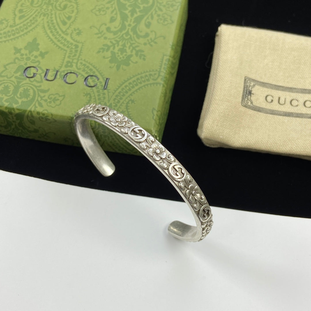 185QB19K  Popular Bracelets
