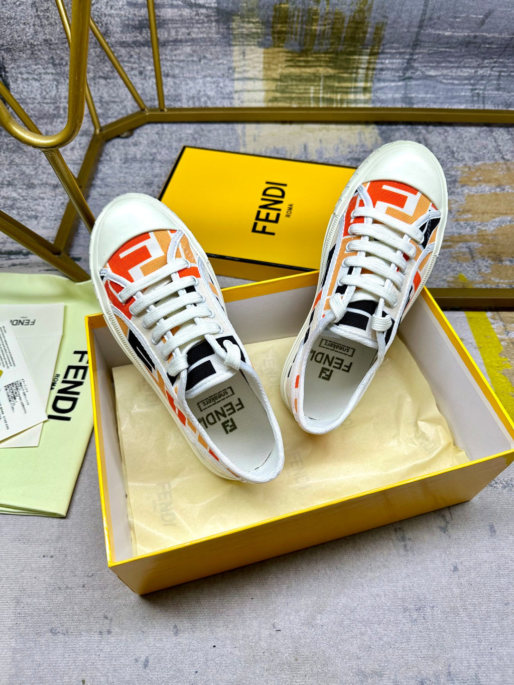 285RF1Z  Popular Canvas sneakers