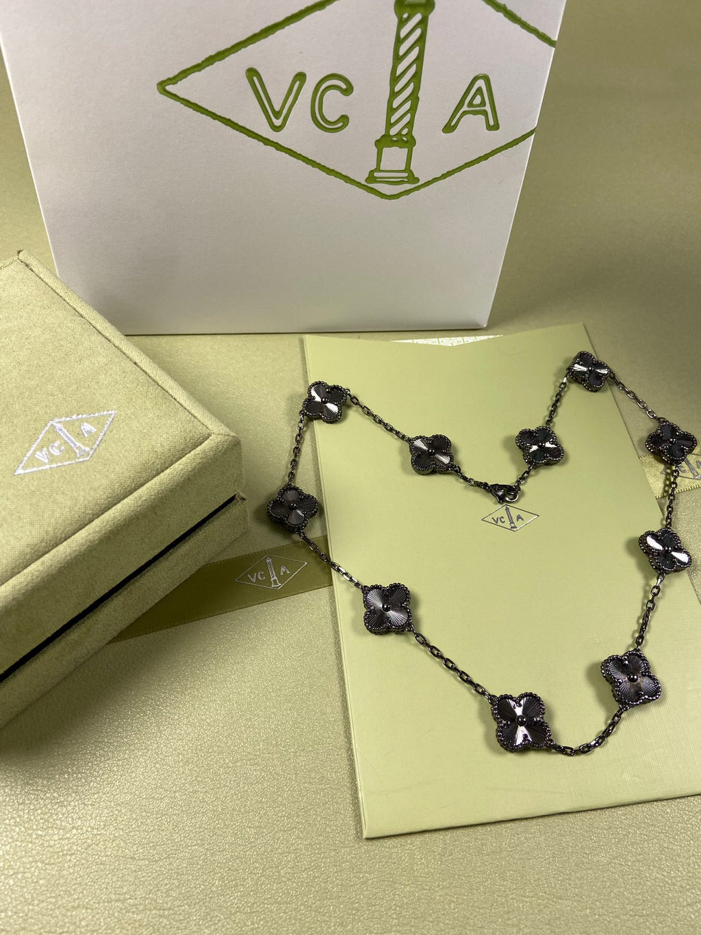 5XVA185K  Popular rings,earrings, bracelets,necklaces